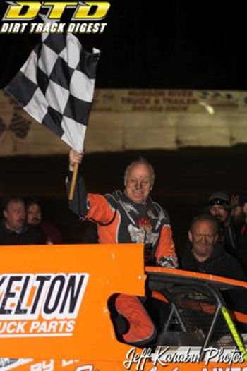 Danny Johnson Closes 2015 Dirt-Track Season With Accord Speedway December 